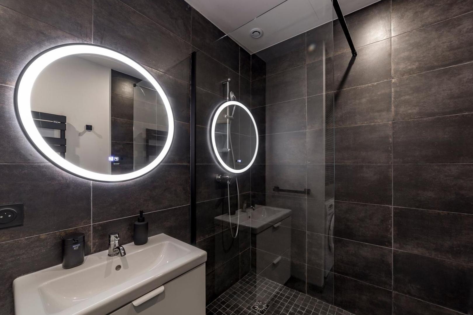 Le Verlaine Ail Apartment